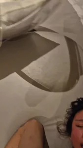 简直是太骚了！没操几下都给他叫射了