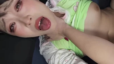 阿黑颜反差骚母狗被掐脖爆操高潮痉挛无套内射全程骚话连连