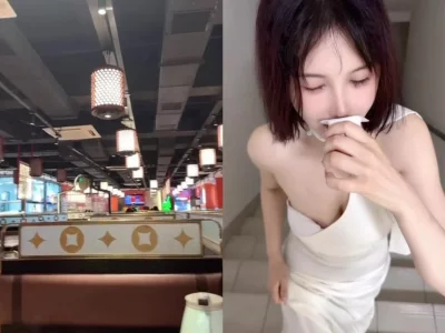 商场被摸爽了直接拉到楼道干